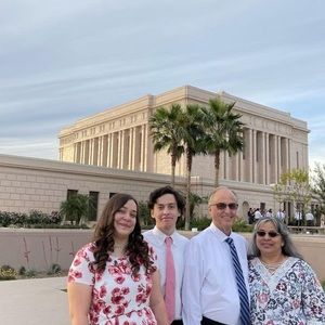 Meet your Posher, Idalise